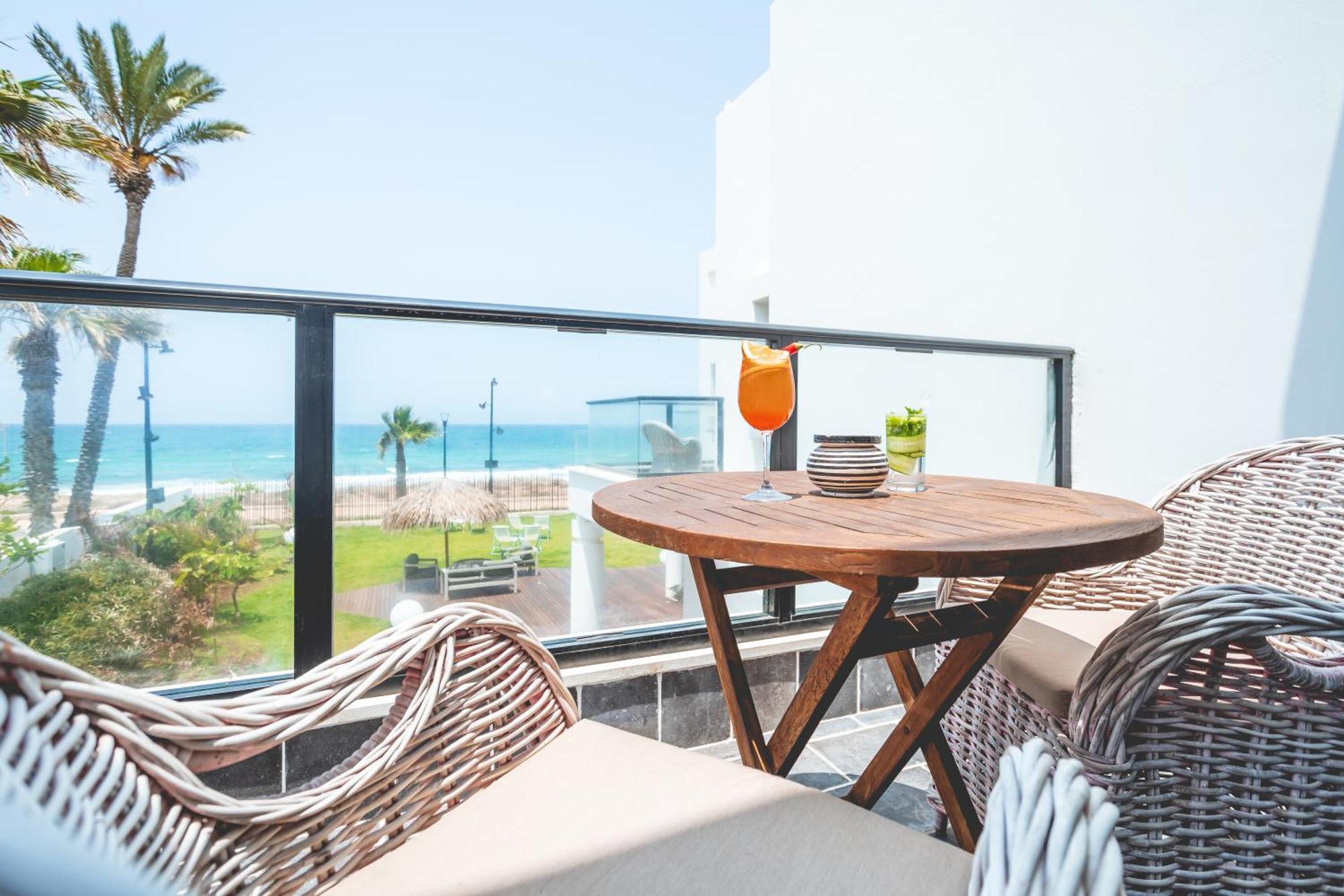 Jacob Sea Life Nahariya Hotel Екстериор снимка