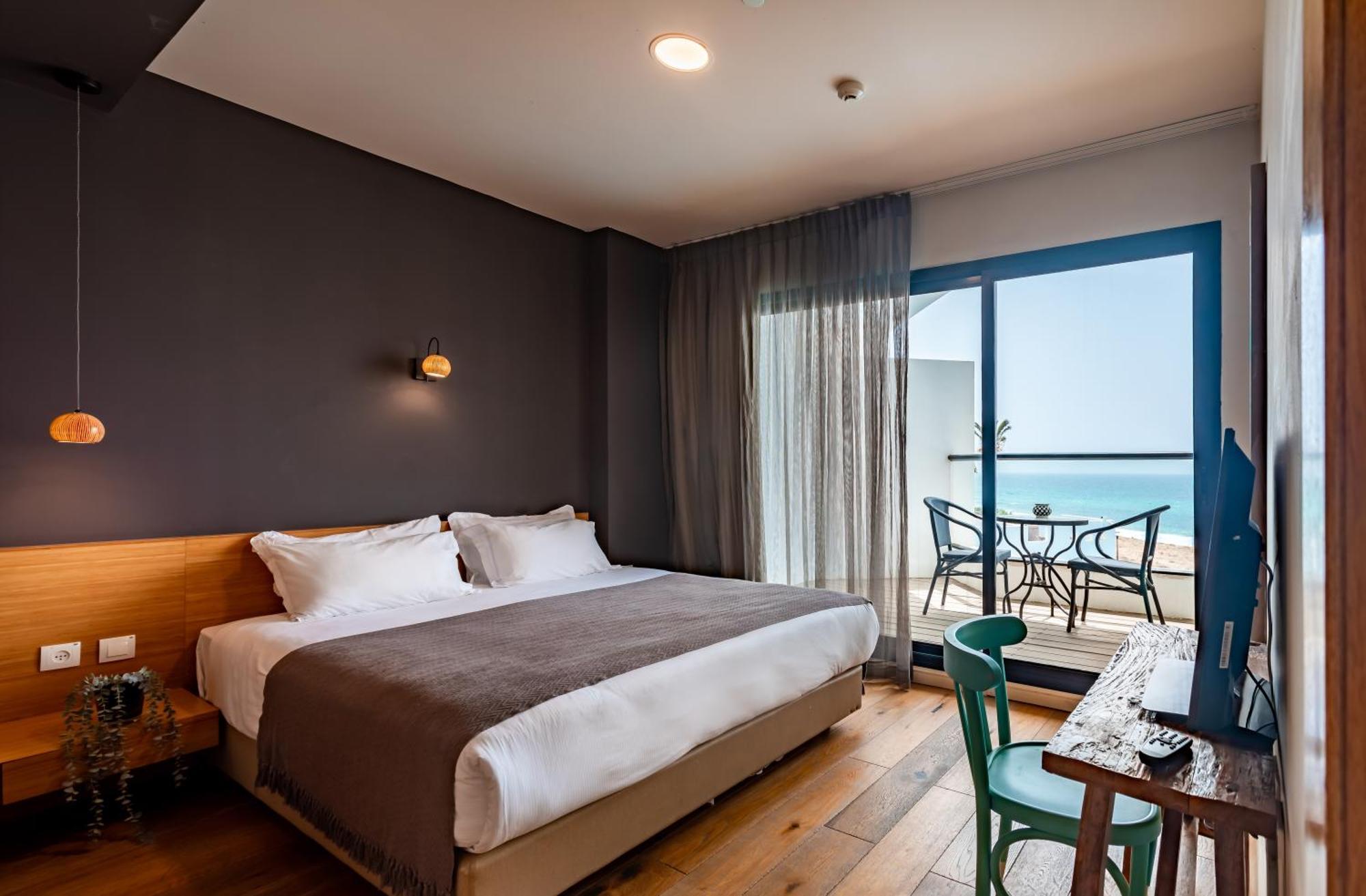 Jacob Sea Life Nahariya Hotel Екстериор снимка