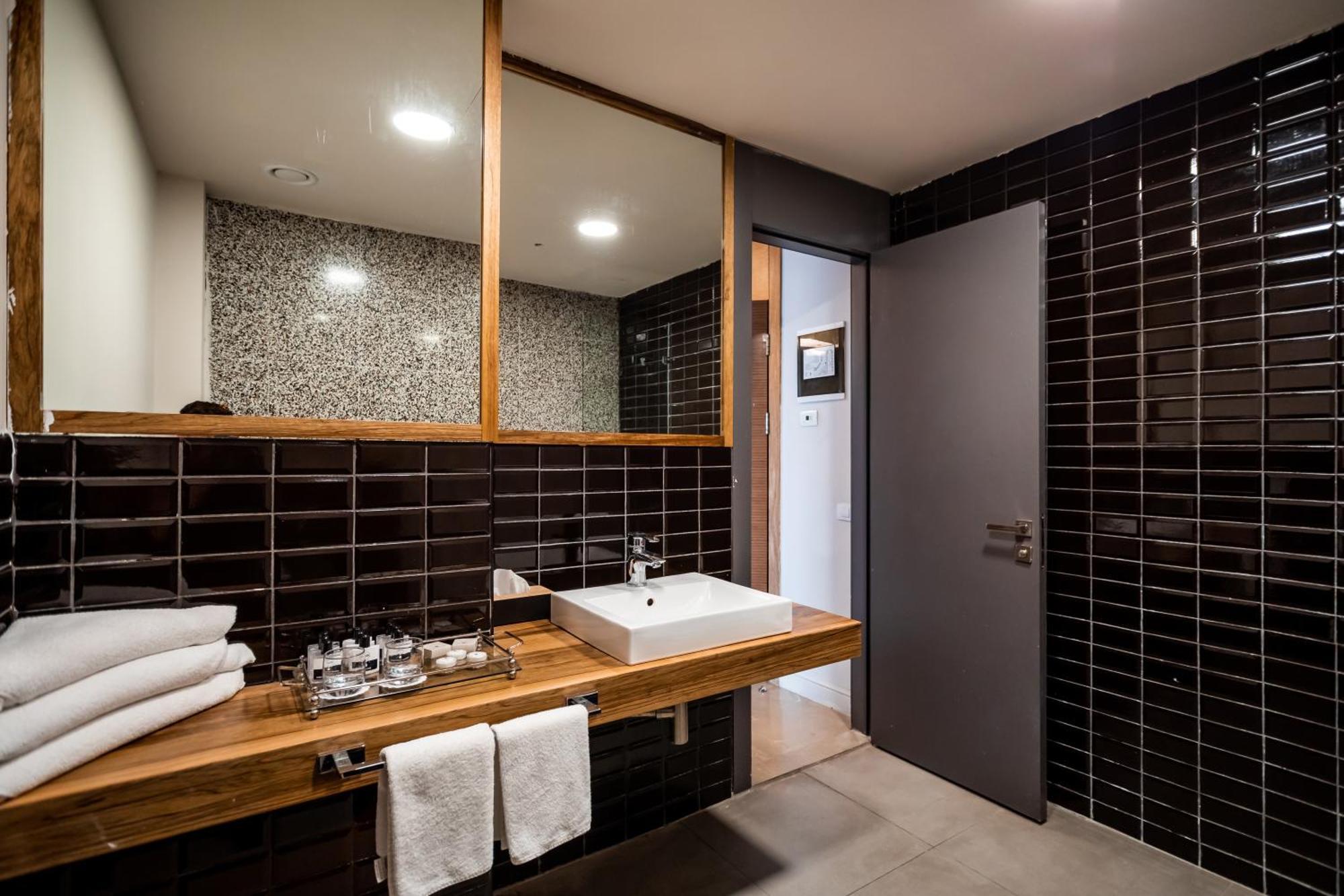 Jacob Sea Life Nahariya Hotel Екстериор снимка