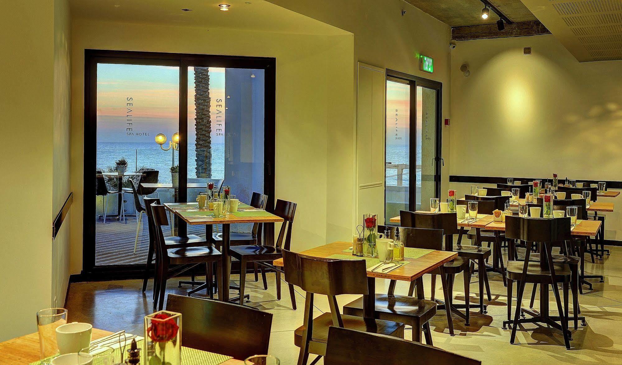 Jacob Sea Life Nahariya Hotel Екстериор снимка